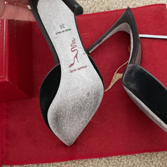 ❌SOLD❌ RENÉ CAOVILLA BLACK WRAP 38 HEELS PUMPS - Picture 5 of 7